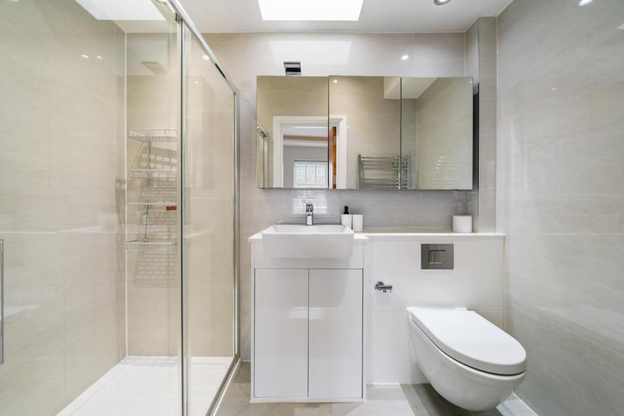 Modern 4 Bedroom Townhouse With Cinema Room In The Heart Of London Se1 エクステリア 写真